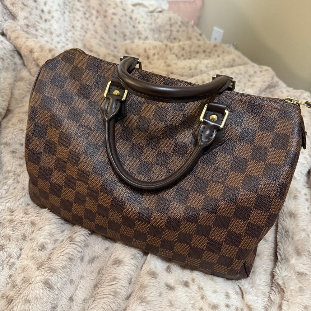 Louis Vuitton Alma Speedy 30